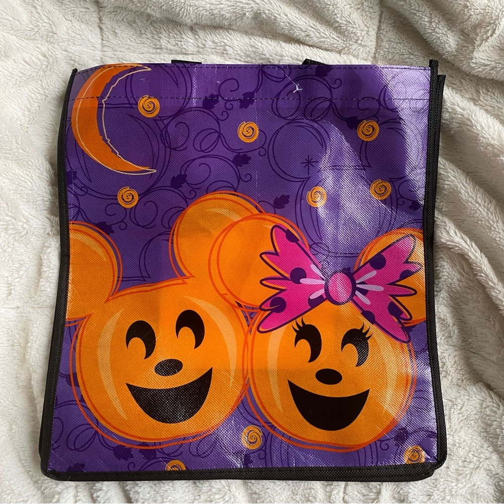 4/$20 Disney Mickey and Minnie Halloween Candy Tote Bag